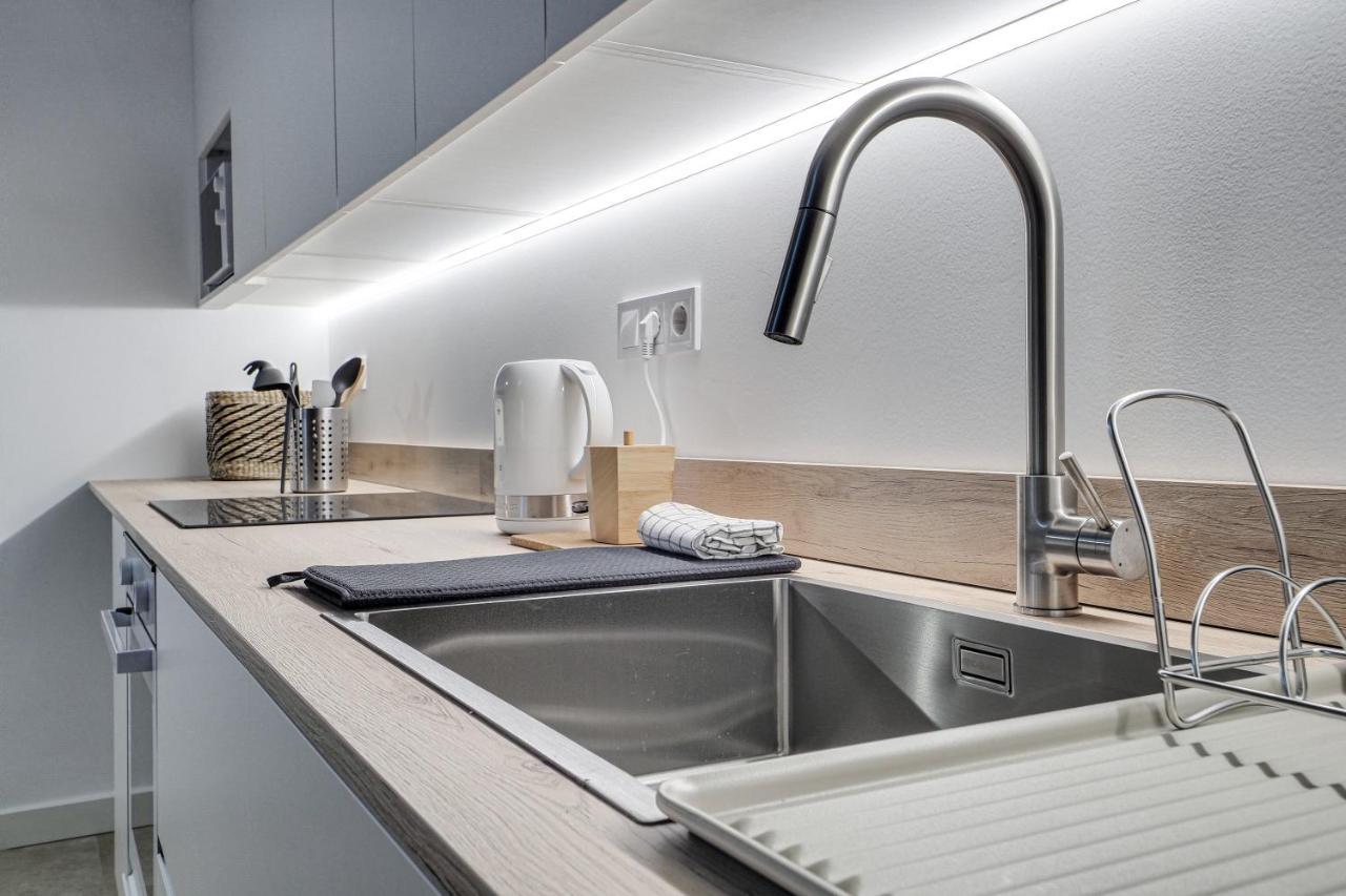 Mr Born Apartman Barcelona Kültér fotó