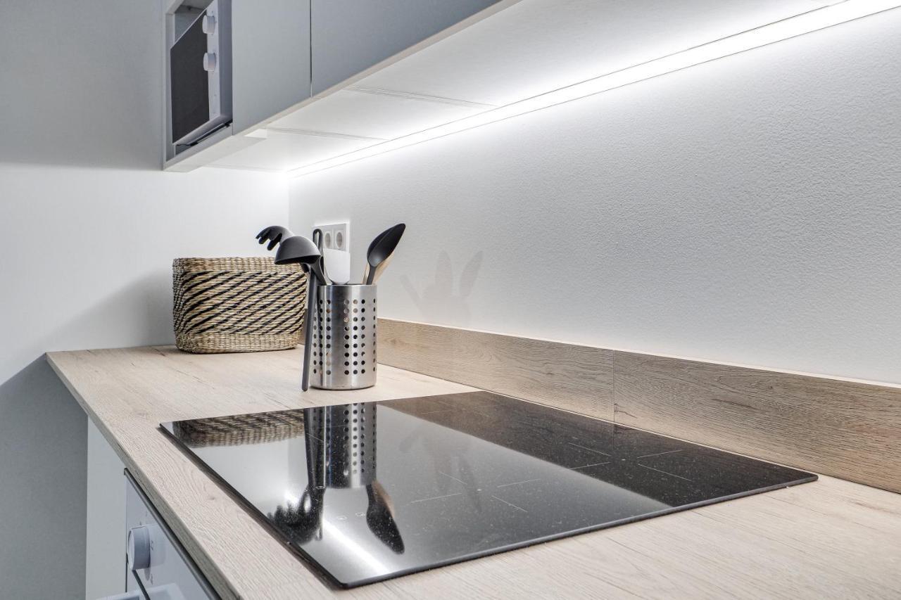 Mr Born Apartman Barcelona Kültér fotó