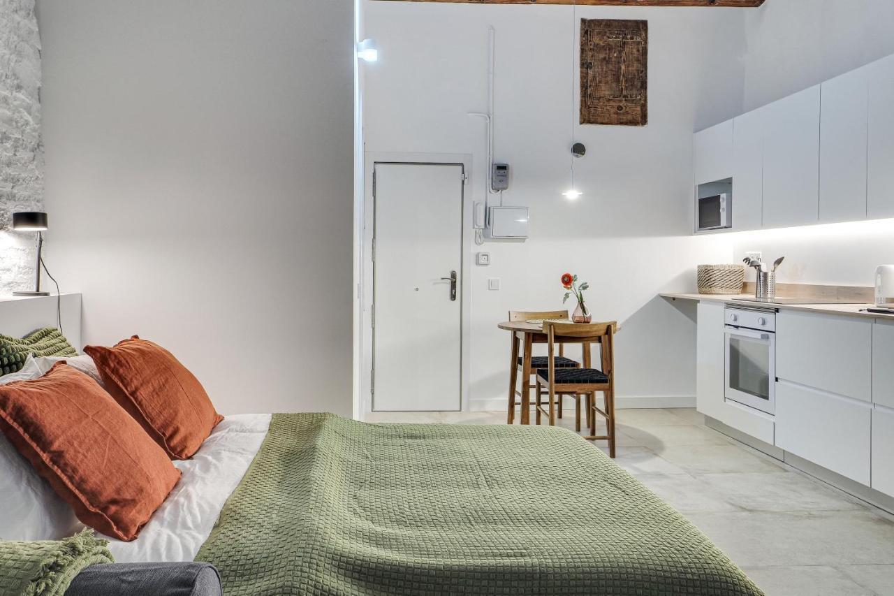 Mr Born Apartman Barcelona Kültér fotó